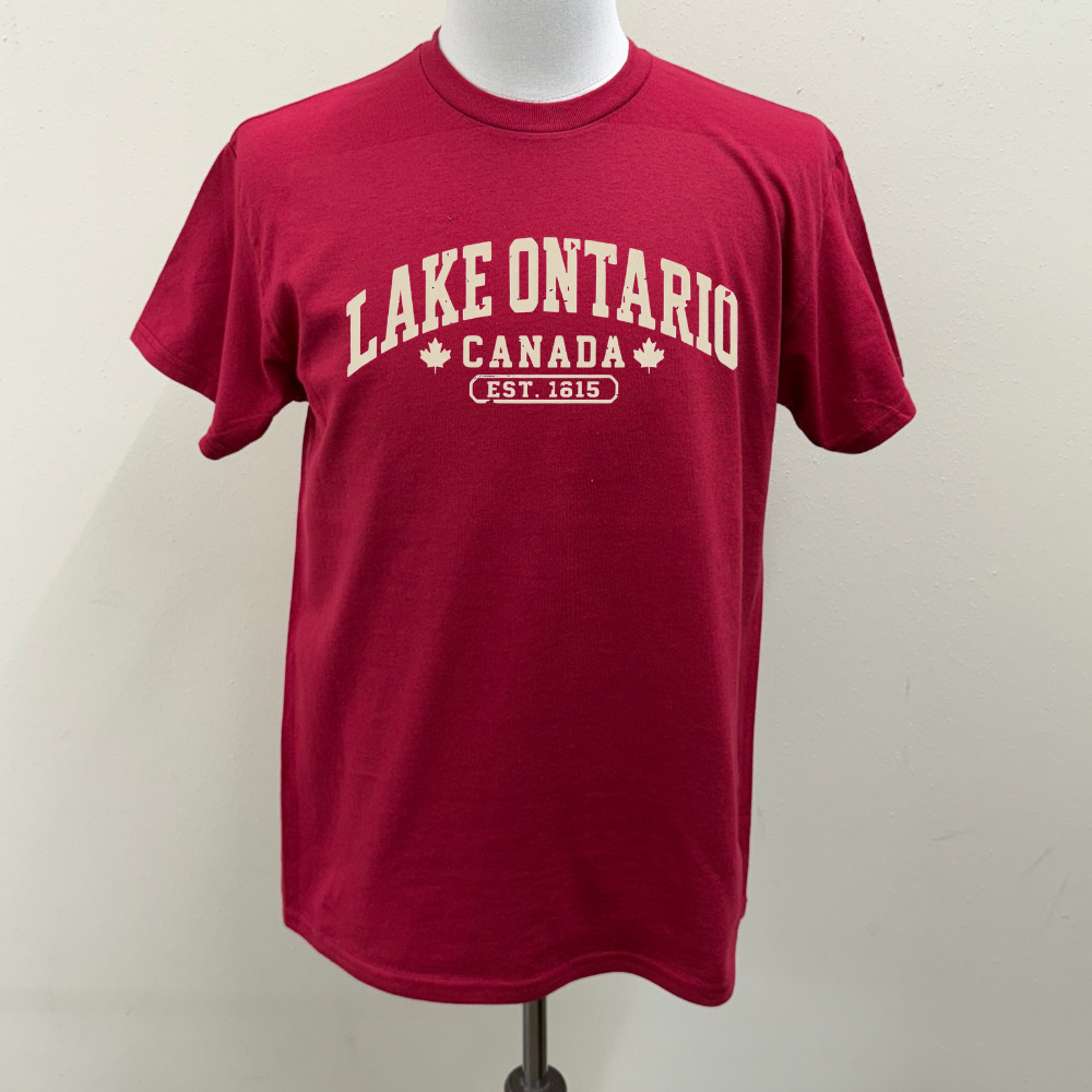 Lake Ontario Canada Est 1615 Maple Leaf Vintage Maroon T-Shirt